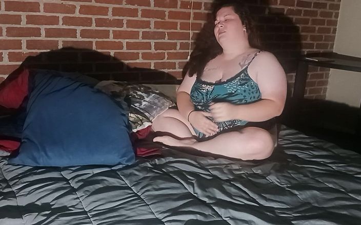Sloppylynn: 大屁股白人美女大黑的好时机