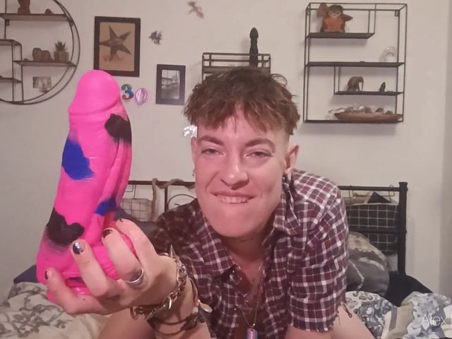 Dildo - Fuck in Lace Pants Fr Christian (Alex Bitchcraft)