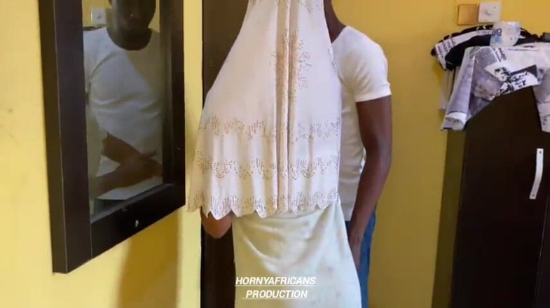 Horny Africans: Ac'imi düzeltmeden sıkı amcığıma hükmetmeye kadar