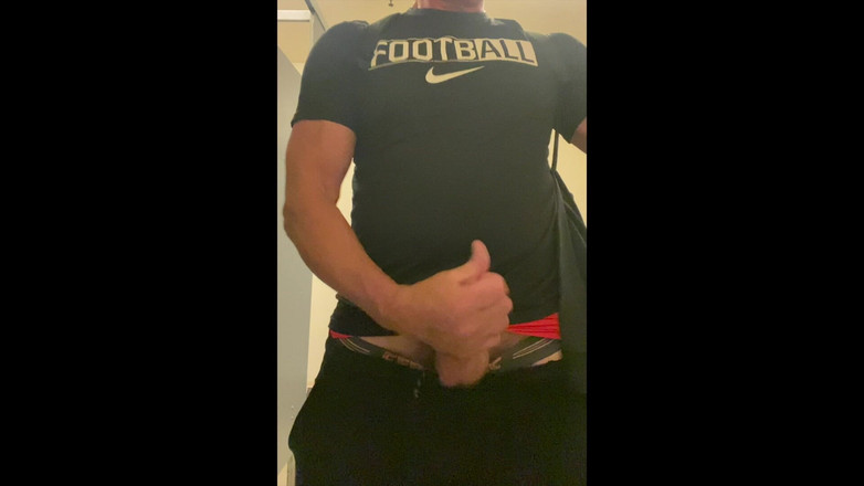 JockDad87: Jockdad87 är kåt i badrummet igen
