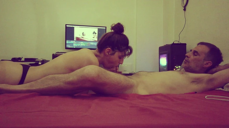 Akasha7: It's a Perfect Blowjob First Thing in the Morning