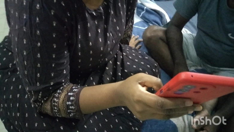 Priya aunty: พูดถึงวิดีโอการแสดงของเธอ