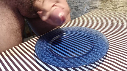 Kinky Guy: Ranní mrdka v talíři, připravena na tebe, lízeje to!