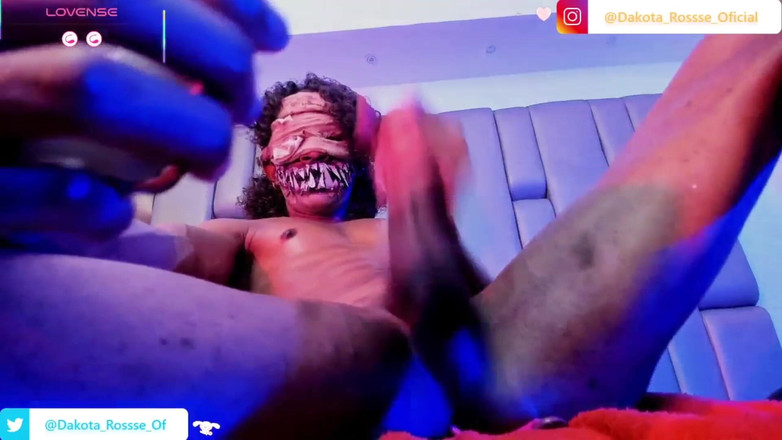 Dakota Rose studio: Saya menanggalkan pakaian supaya teman lelaki saya boleh saya dan...