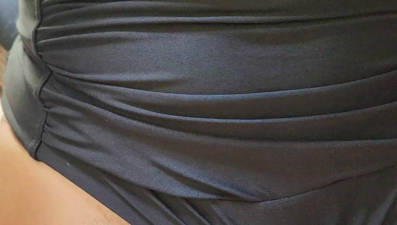 Sparowdox: Close-up poesje neuken in bikini vluggertje