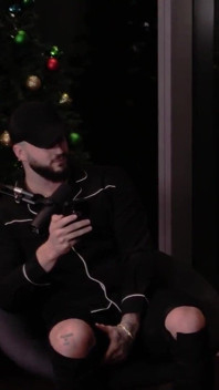 Brad Sousa demande à Jake Paul comment il a le goût de son d*ck ! (Drame de Tana Mongeau)
