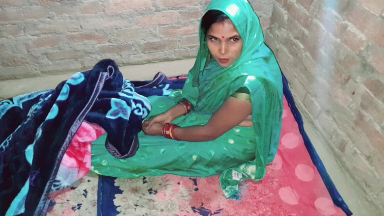 Renudbf: Bhabhi Kampung India Berkongkek dalam Hutan Seks Di Luar – Audio...