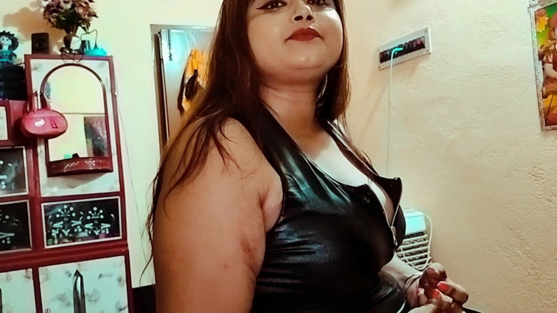Horny Rose: Pik klinkt door Rose Bhabi