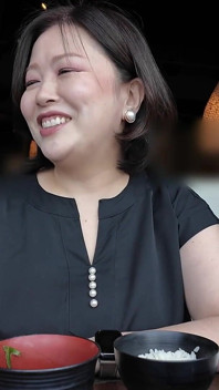 Shiho - rijpe en erotische babe, hongerige vrouw