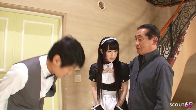 Asian porn collection: 보지를 자위하고 사정할 때까지 상사에게 무수정 오럴을 주는 마른 일본 청소 십대 Machiko