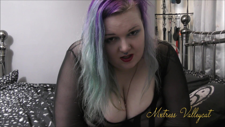 Mxtress Valleycat: Found and spanked in Mxtress bedroom