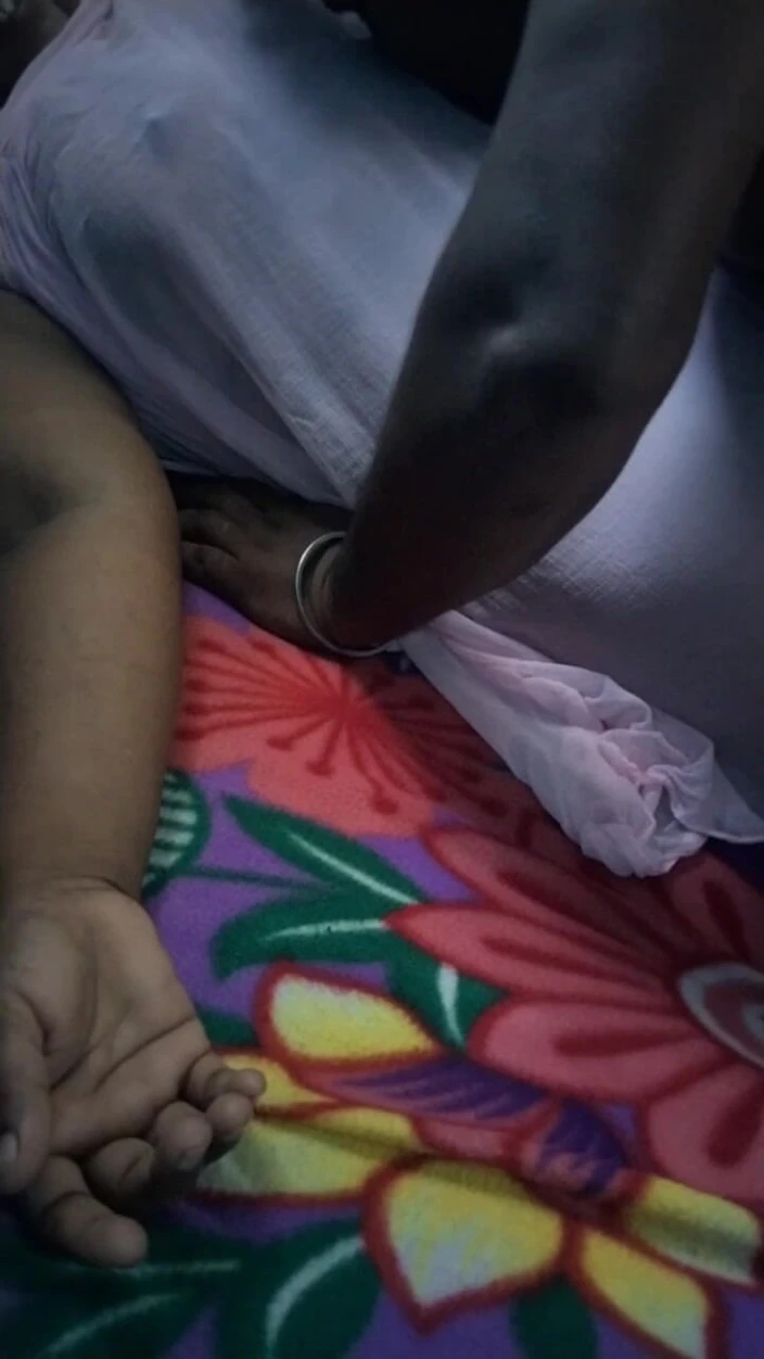 Dress Washing Saree Wearing Hot Talking Tamil Aunty