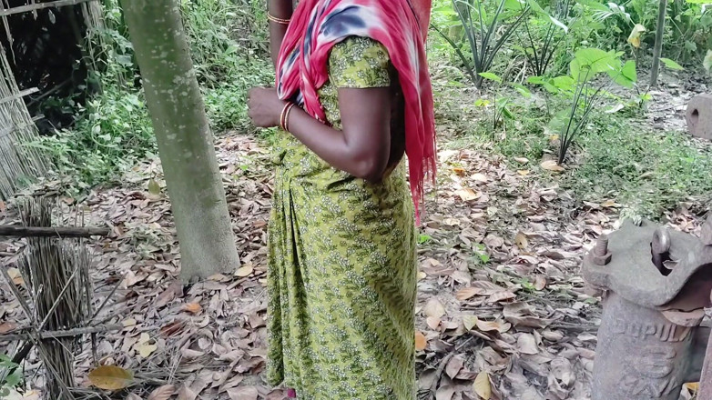 Sania: Sex Video of My Wife in the Field, Shot in...