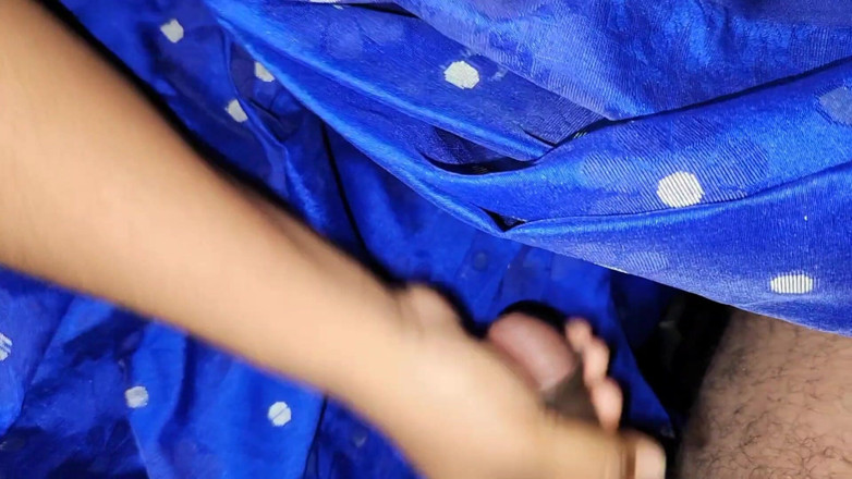 Banglavabi02: My Stepfather-in-law Found an Empty House and Fucked Me.