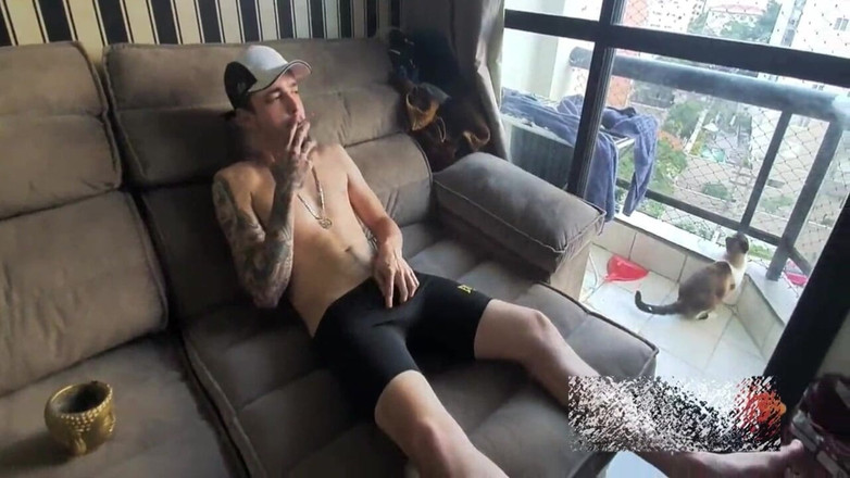 ErickDiaz: घर आकर आराम करना