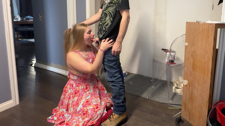 Nerdy Nympho: 浮気妻が便利屋に中出しされる