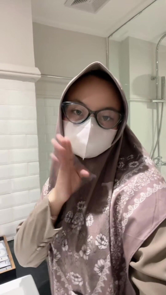 Biancaid: Guruku Idolaku, Masturbasi Sampai Muncrat
