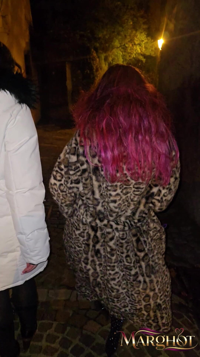 Sexymarghot: エキシブ・アンシーとマグダレーナ・メデューサ:彼氏を一緒に吸い、彼のジュースをどこへでも持っていく