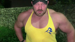 Jack stacked: Після згинання спортзалу на автопарку