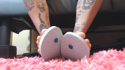 Abby Anna: Il primo piano del nuovo infradito di abbys polacco gratis