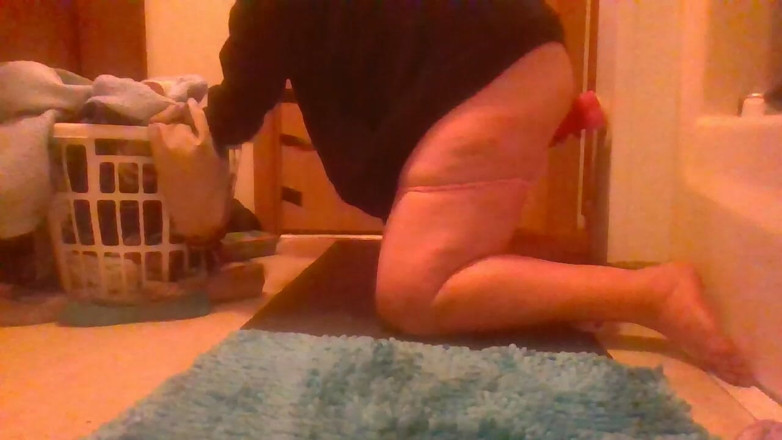 krazykristin: Sex with Dildo Flash Ta Tas