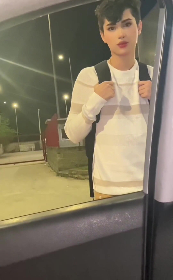 Dilan Castro: Bay trên đường