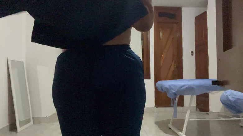 zendella usain: Camera Captures BBW Fat Nurse Exposed
