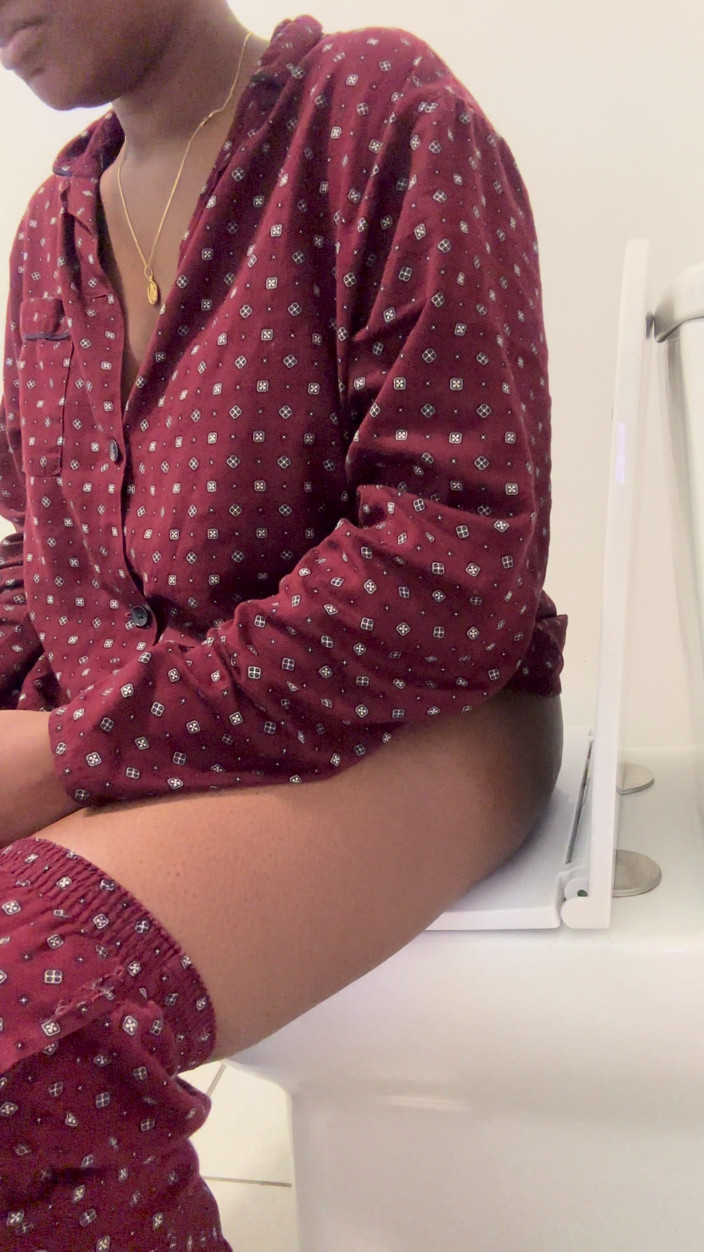 African Fart Queen: Toiletten Furzt