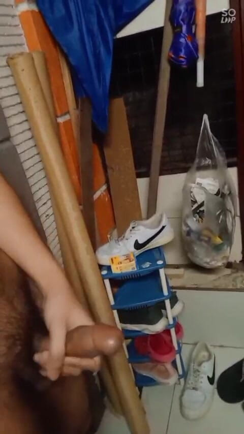 Rent A Gay Productions: Азіатський чувак-близнюк дрочить на відкритому повітрі