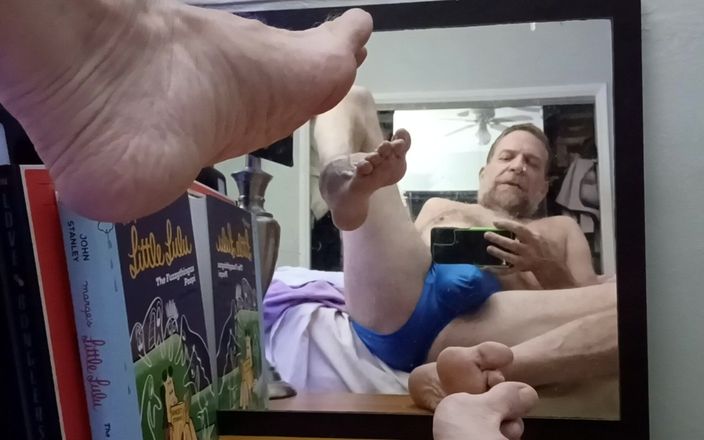 Hairyartist: Travailler, des beau-pères pieds et un pet