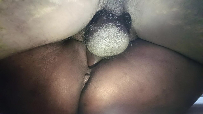 bengalihousewife: インドのベンガル人主婦Boudi静かにファックP-1