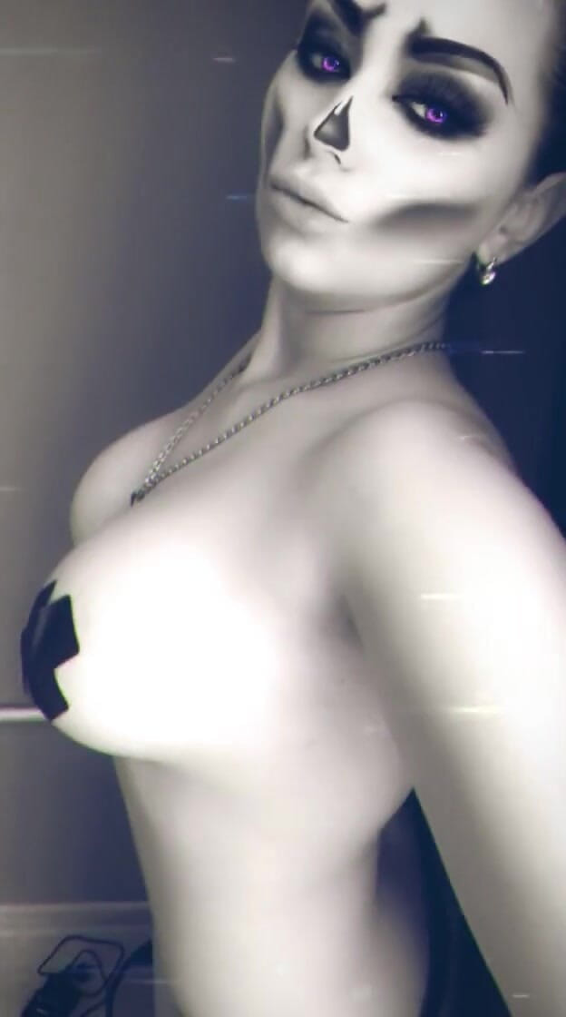 Your Pathetic Cock Teasings (Goddess Misha Goldy) Your Pathetic Cock Teasings (Goddess Misha Goldy)