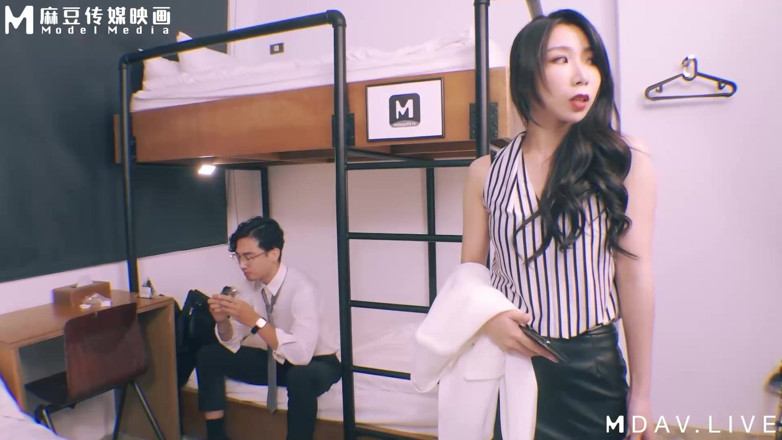 ModelMedia Asia: Mdht-0018 Sex Dealing at a Strange Lewd Hotel/female President