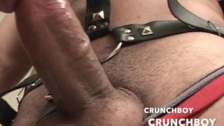 Bareback porn with straight boy: To pierwszy raz, gdy ten piękny twink zostanie wciągnięty przez...