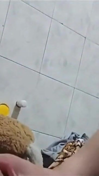 자지를 빨고 싶어하는 밀프 - 오럴 클로즈업