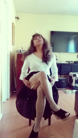 Jhazmeena: Classy & Elegant - bílá halenka a černá maxi sukně