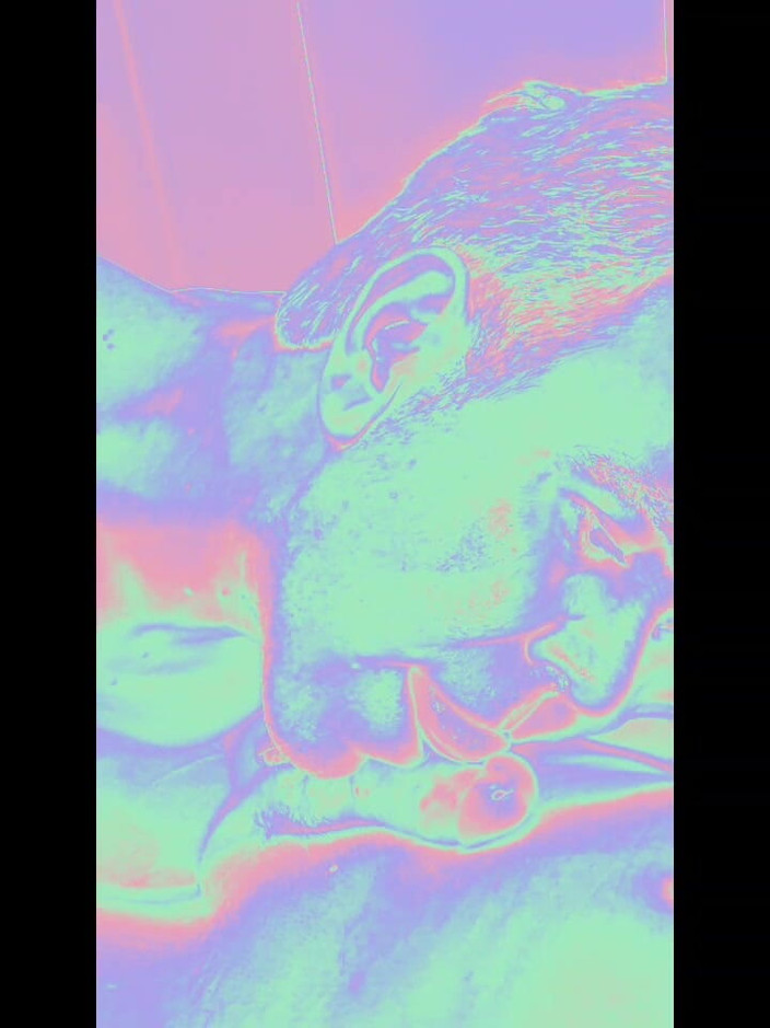 Ladyboy Karl: Sát Ladyboy v Holu