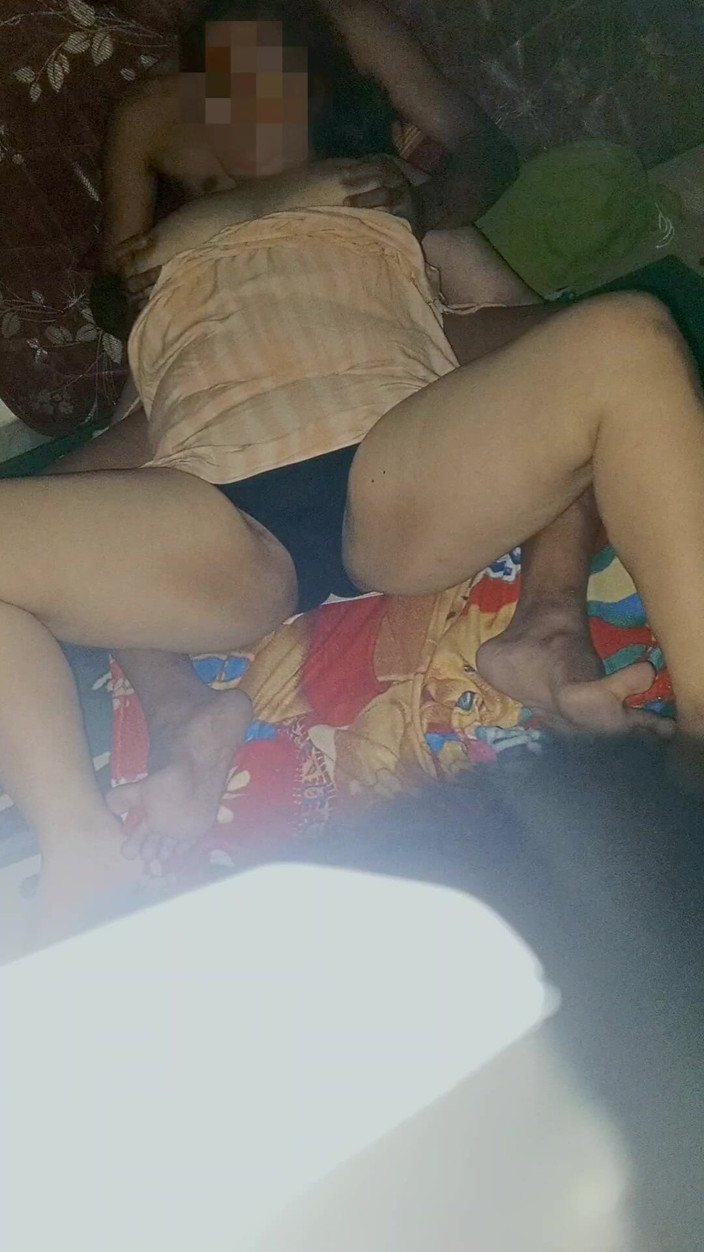 my_wife_chubby: Follando a mi vecina caliente y sexy