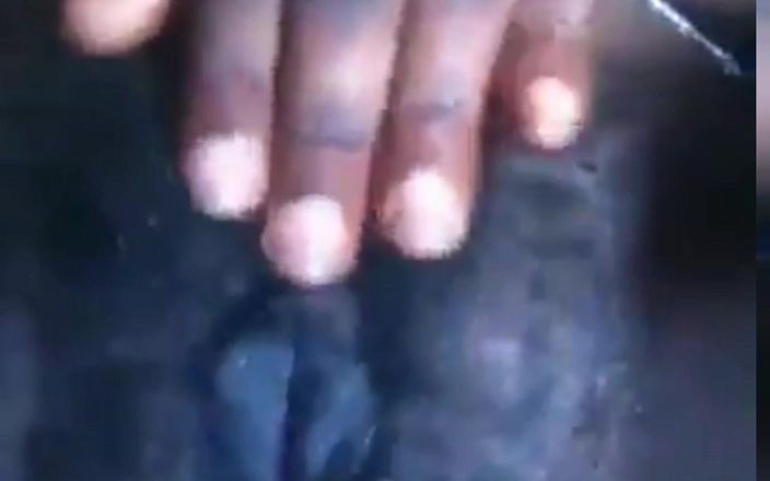 Barqueen: Sexypussi en iyi Afrikalı amcığıyla tekrar sikişiyor