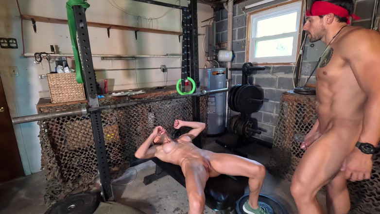 DifferentClimber340: Lora Cross ออกกําลังกายฮาร์ดคอร์ XXX สุดฮอตและร้อนแรงกับ Sam Stout