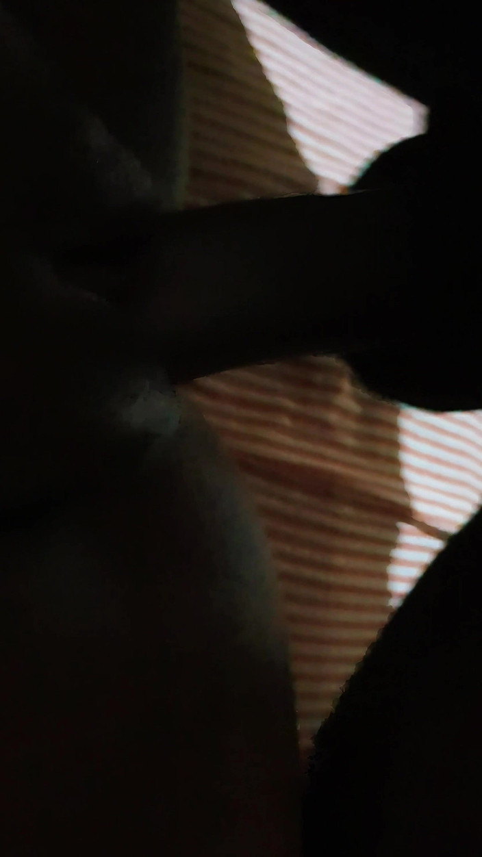 Tiyana: Mąż stara się, aby ta cipka jest duża ze swoim...