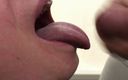 Anna &amp; Emmett Shpilman: Ejaculação na boca close-up