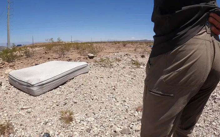Lapetus: Pissing My Work Pants Near Las Vegas