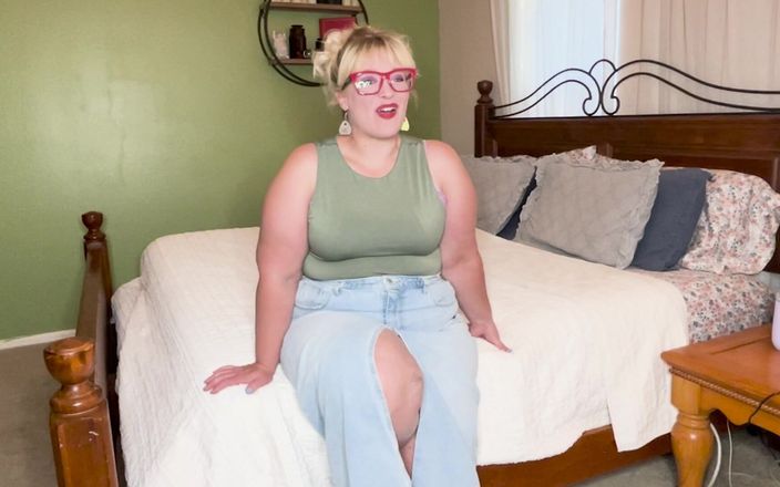 Alice Stoner: Macecha tě dá do transu, takže jsi její sexuální hračka,...