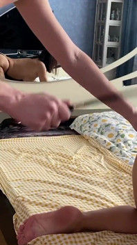 Tốt nhất! Mẹ kế của tôi đã chia sẻ kỷ niệm của cô ấy với hàng xóm của tôi về cách tôi đụ cô ấy khi vắng mặt của chồng