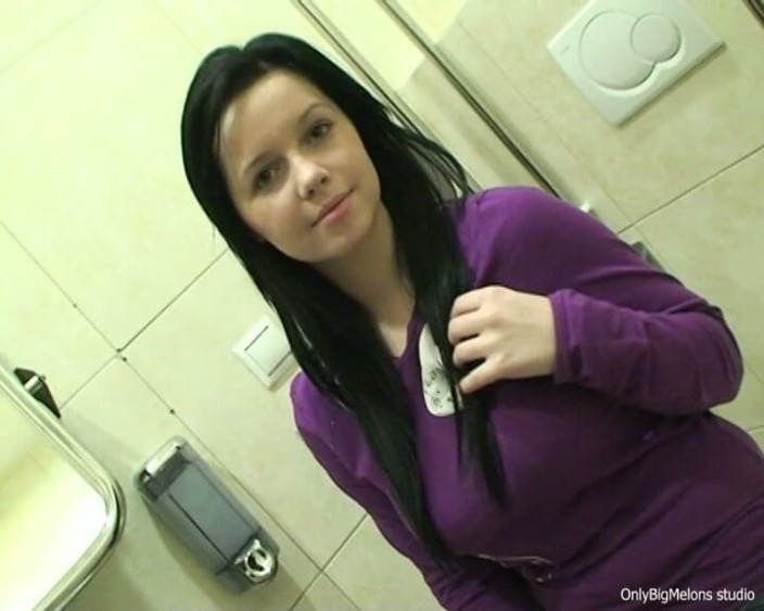 Facial flavor: Perfect Busty Chick on Her Knees