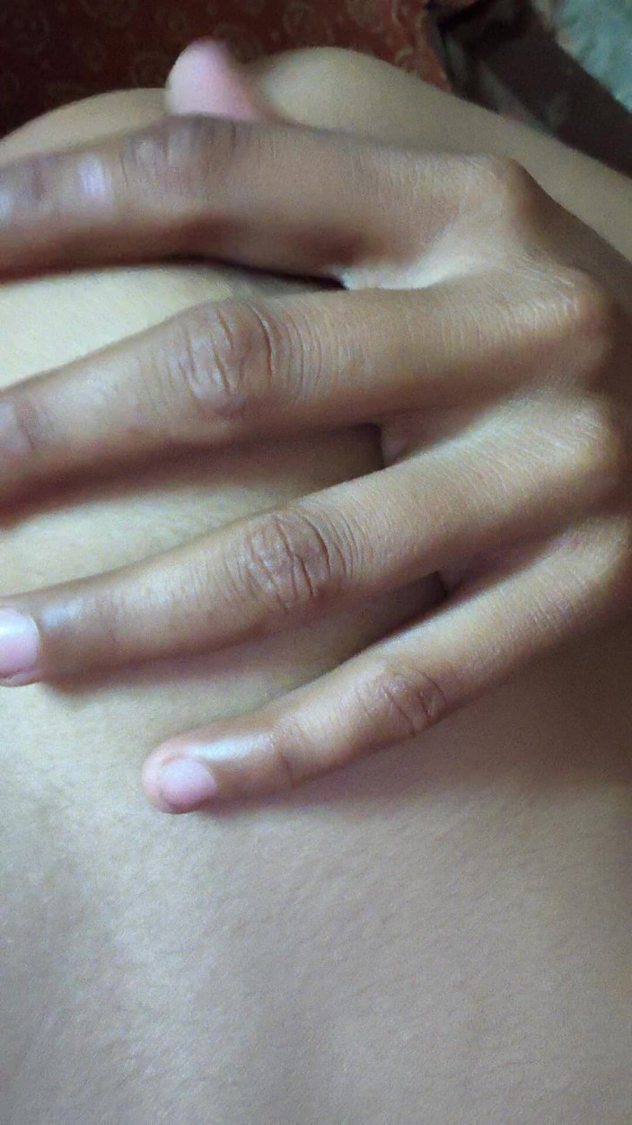 Moma: Seksi video kız ateşli bebek