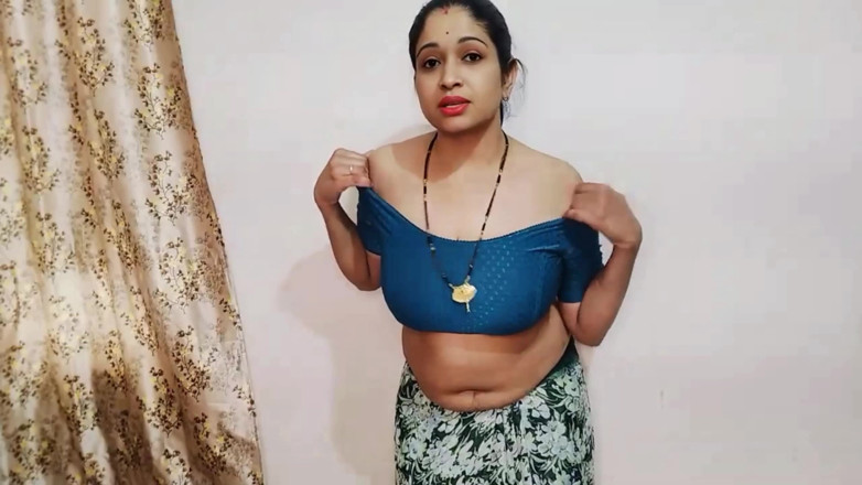 YourUrfi: Urfi Bhabhi hårig fitta fingrar med Saree ta bort