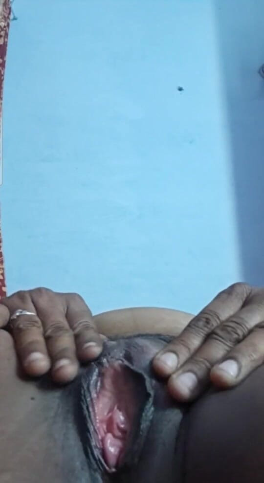 Jayaselvi: ब्लू ब्रा वीडियो कॉल सर्विस कोयंबटूर आंटी