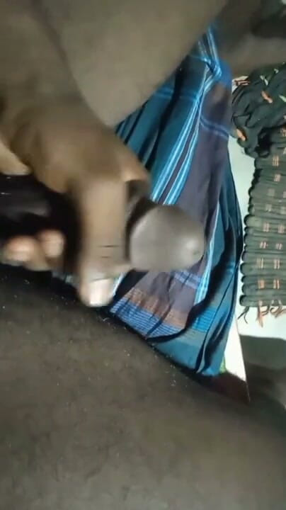 Gay sex video 1: Hands-job-video